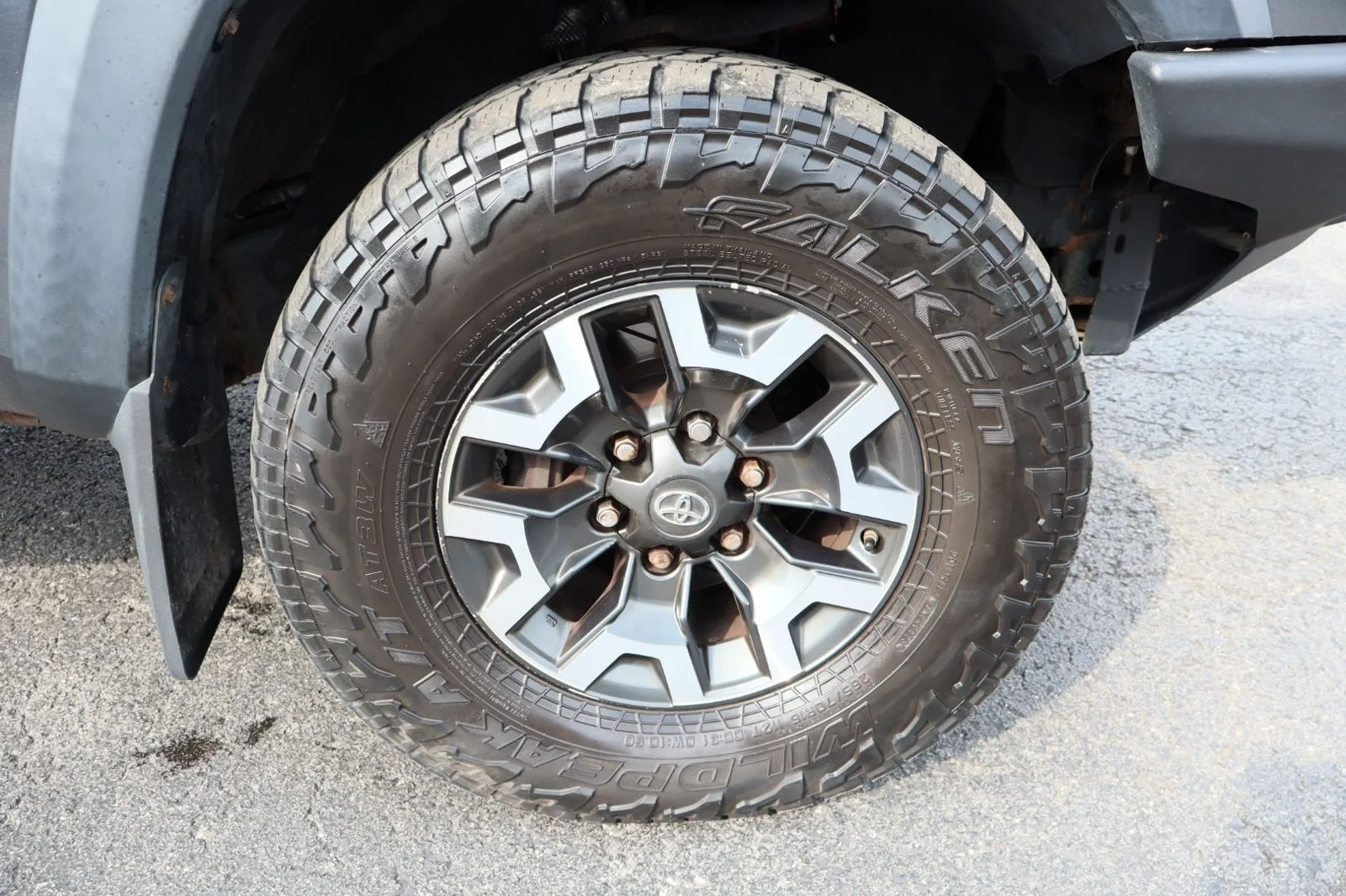 Used 2017 Magnetic Gray Metallic Toyota TRD Off-Road image 43