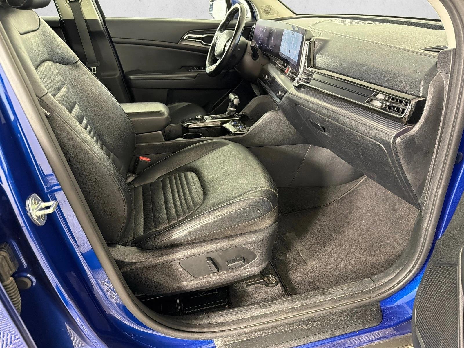 Used 2023 Sapphire Blue Kia SX-Prestige image 15