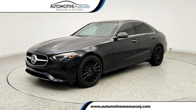 2023 Mercedes-Benz C-Class C 300 Sedan w/ Exclusive Trim Pkg & Panorama Sunroof