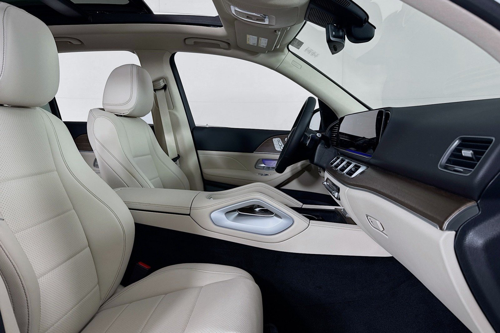 New 2026 Polar White Mercedes-Benz GLE 350 SUV image 6