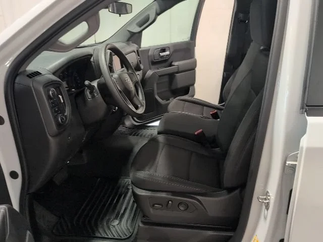 Used 2024 Summit White Chevrolet Custom Trail Boss image 9