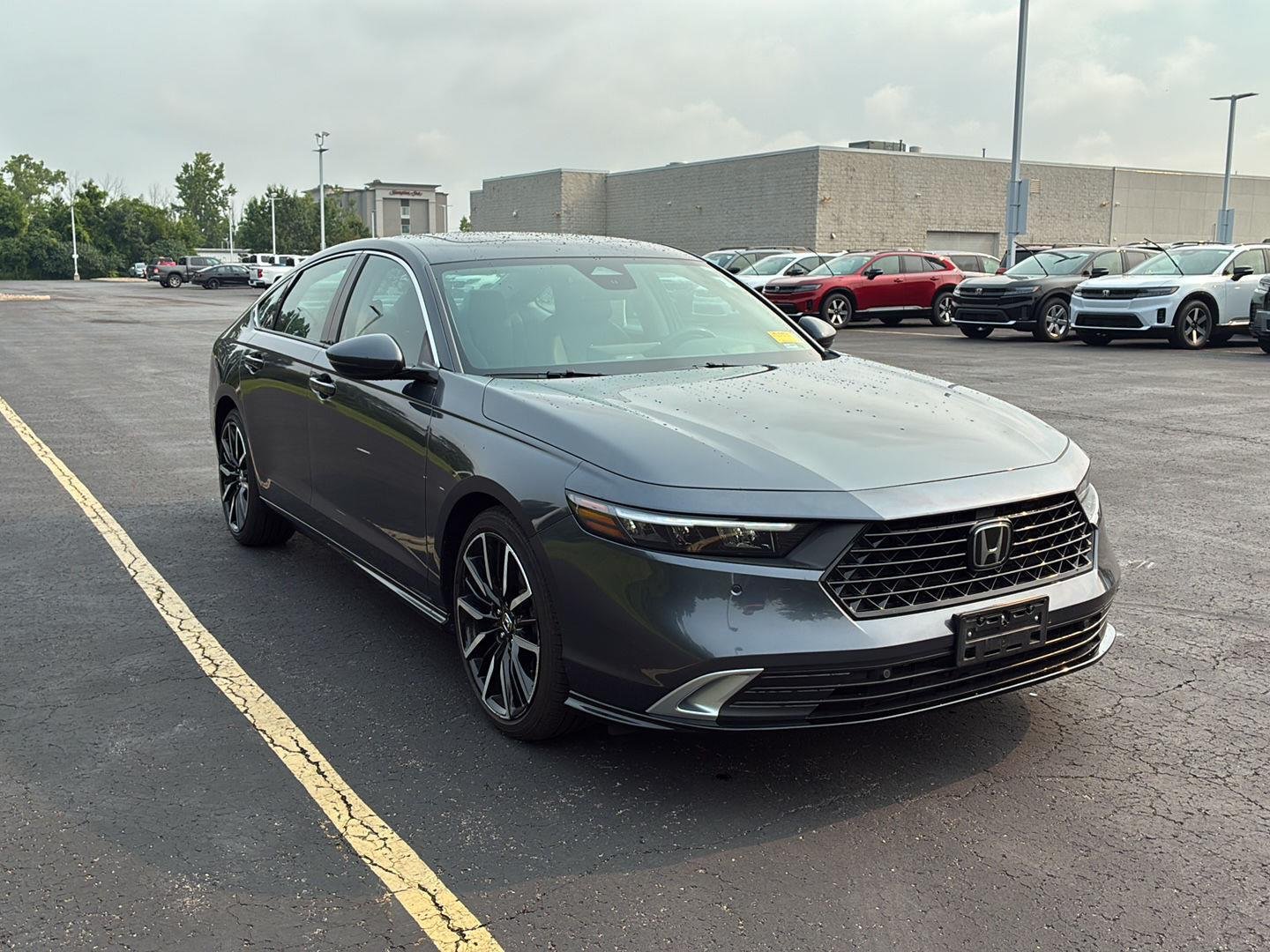 Certified Used 2024 Meteorite Gray Metallic Honda Touring image 17