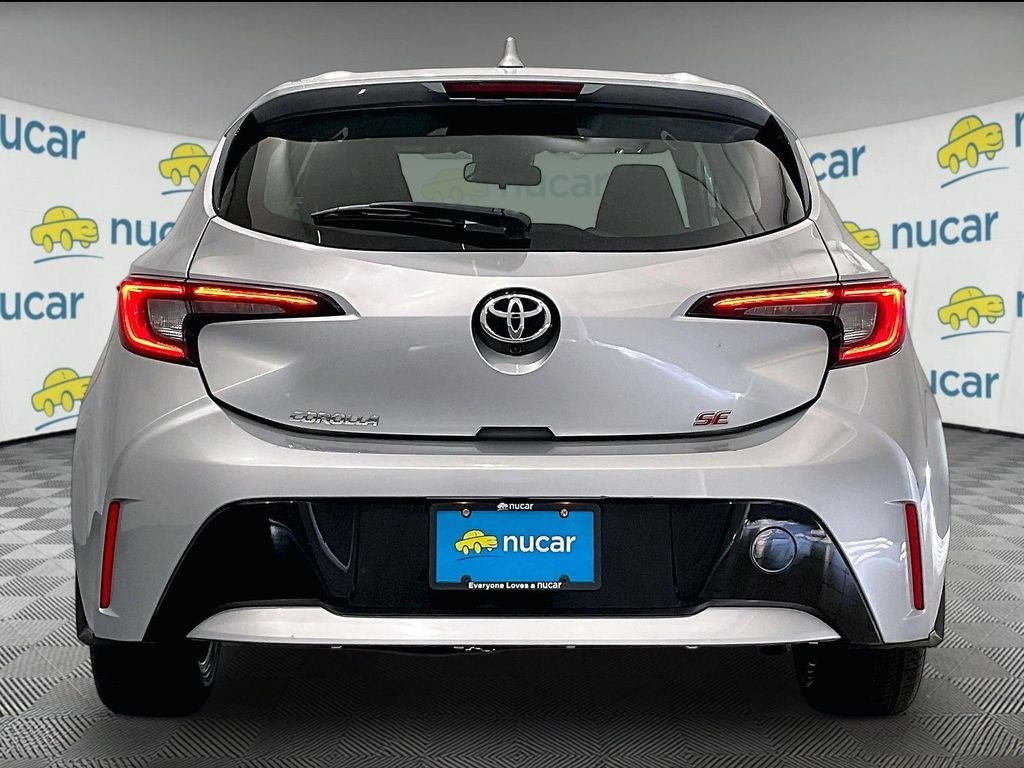Used 2024 Classic Silver Metallic Toyota SE image 5
