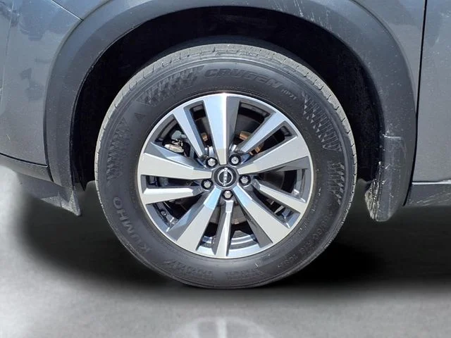 Used 2024 Gray Nissan SL image 15