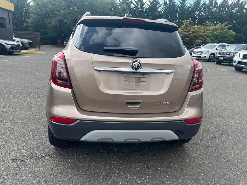 Used 2019 Brown Buick Preferred image 6