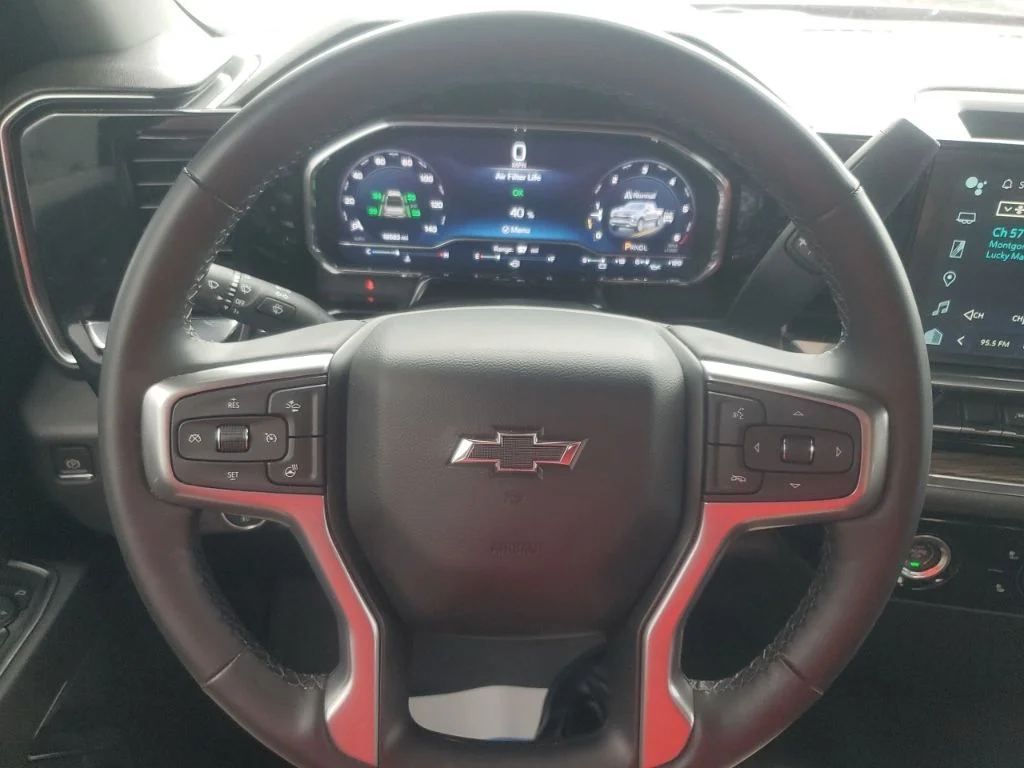 Used 2024 Red Chevrolet RST image 21