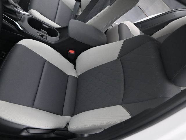 Used 2025 Wind Chill Pearl Toyota LE image 9