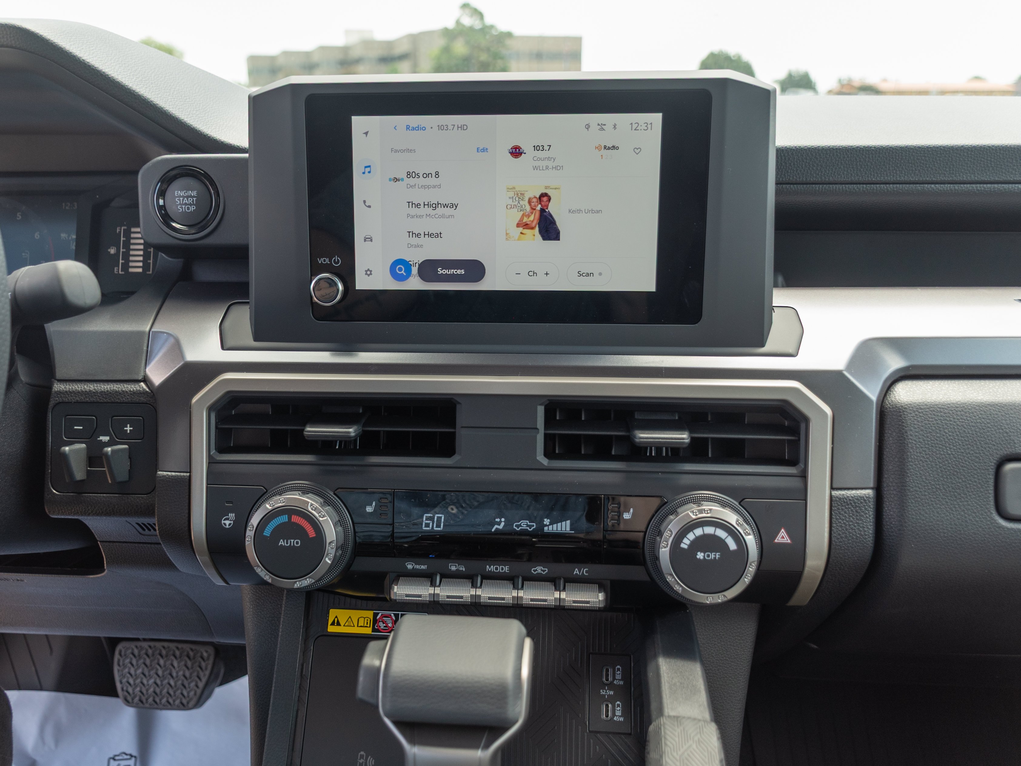 2026 Toyota Tacoma SR5 - Photo 13