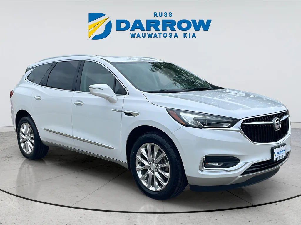 Used 2019 White Buick Essence image 7