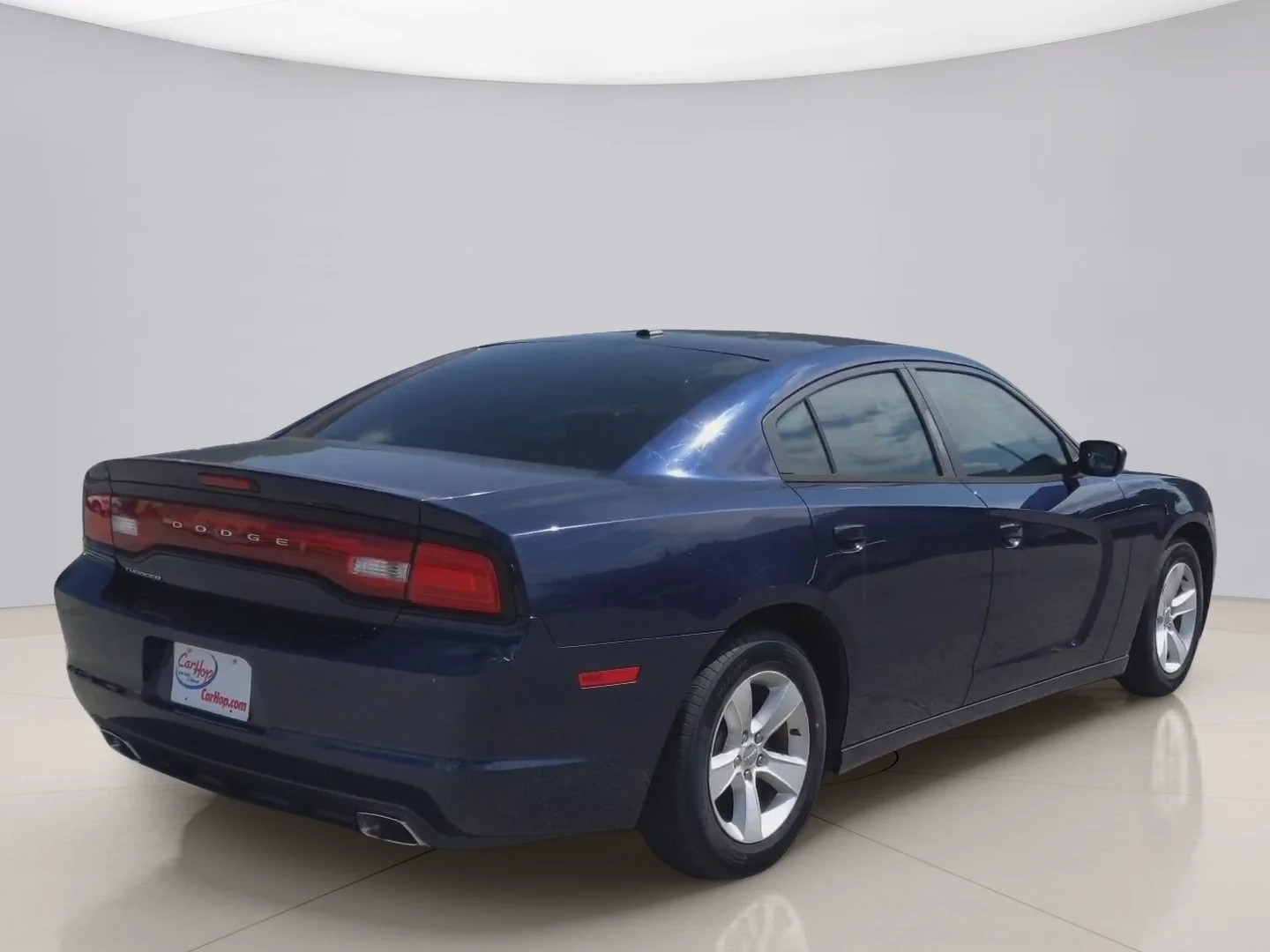 Used 2013 Blue Dodge SE image 5