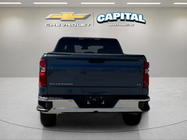 Used 2024 Lakeshore Blue Metallic Chevrolet LT (2FL) image 4