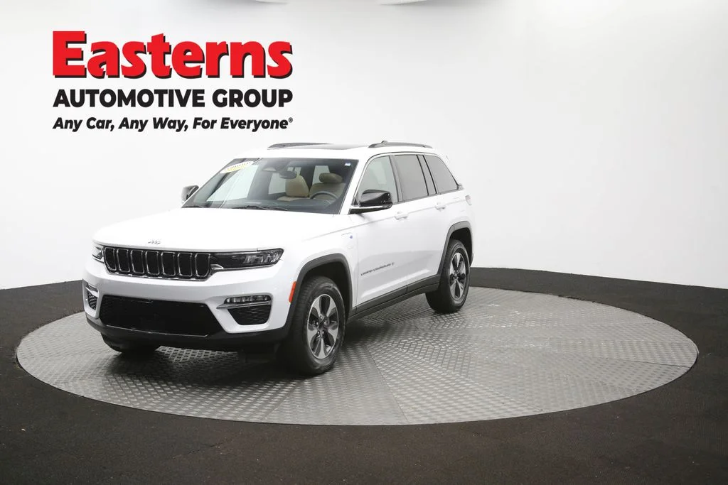 Used 2024 White Jeep 4xe image 58