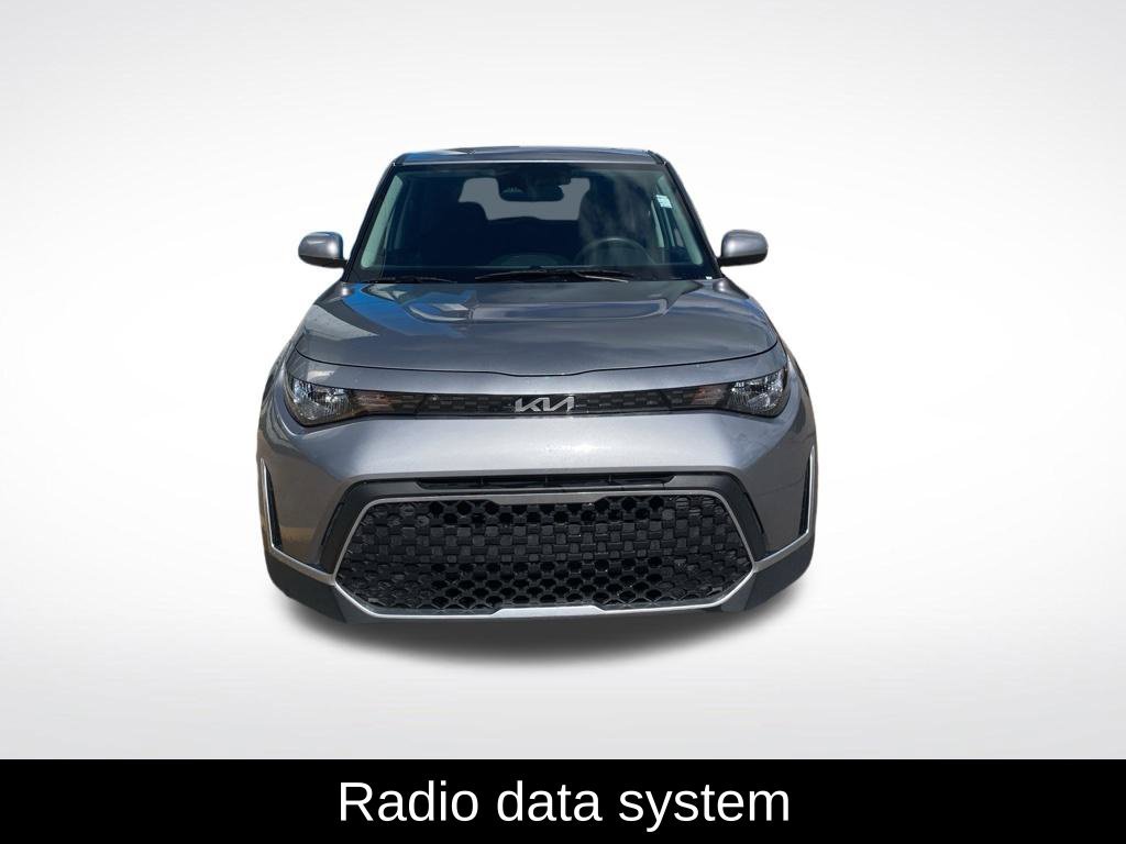 Used 2025 Gray Kia LX image 3