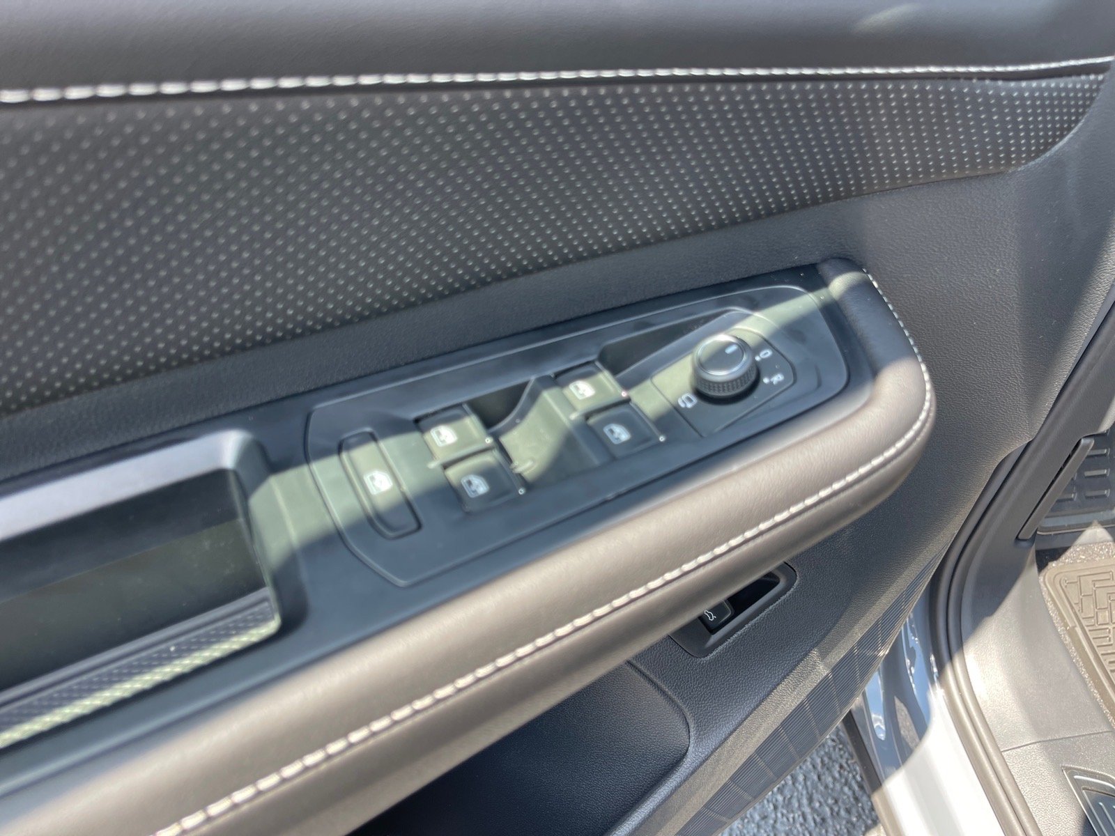 New 2026 Gray Volkswagen SEL Premium R-Line 4Motion image 8
