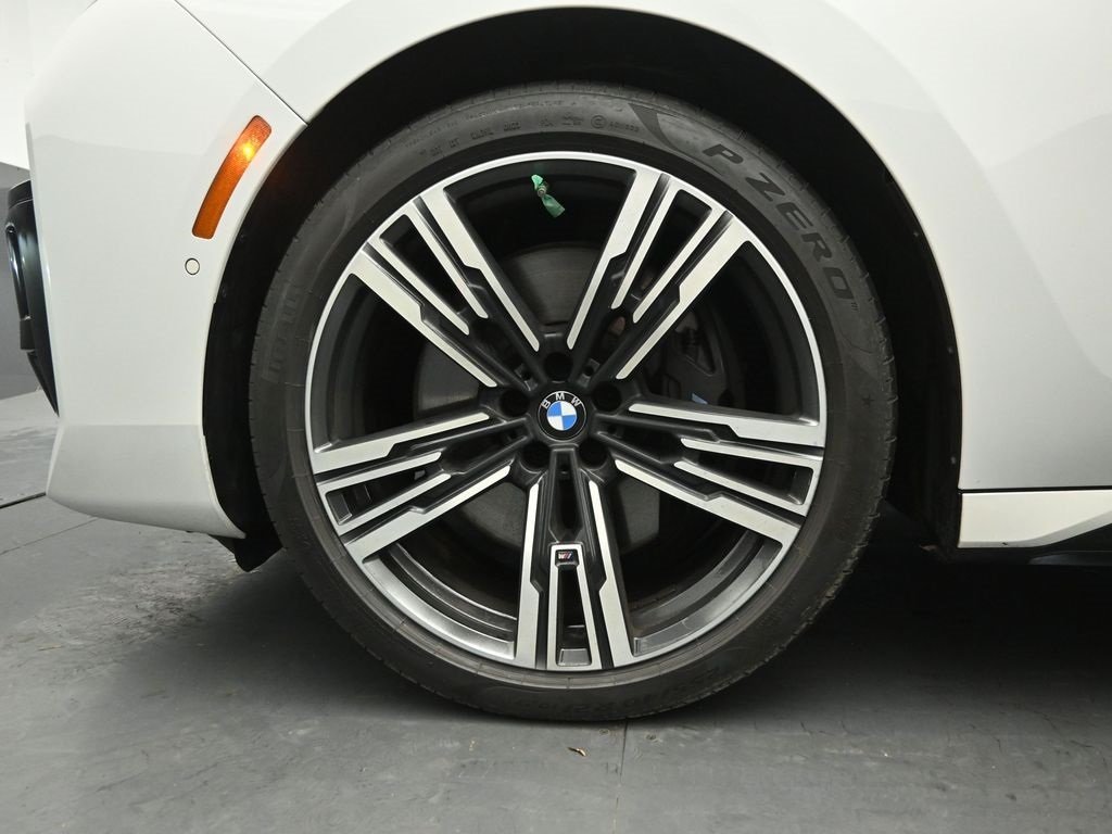 2023 BMW 760I - Image 33