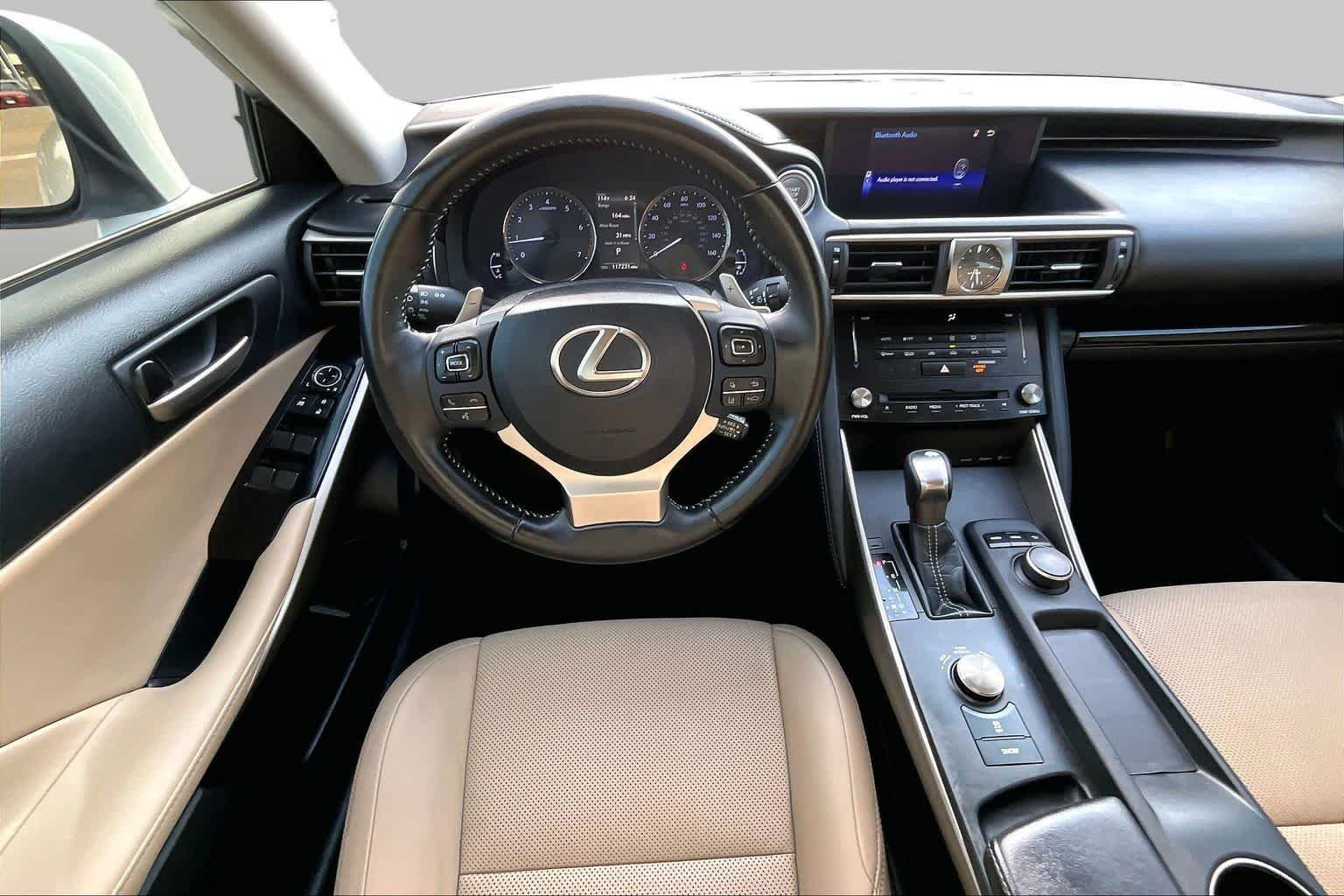 Used 2018 Eminent White Pearl Lexus  image 6