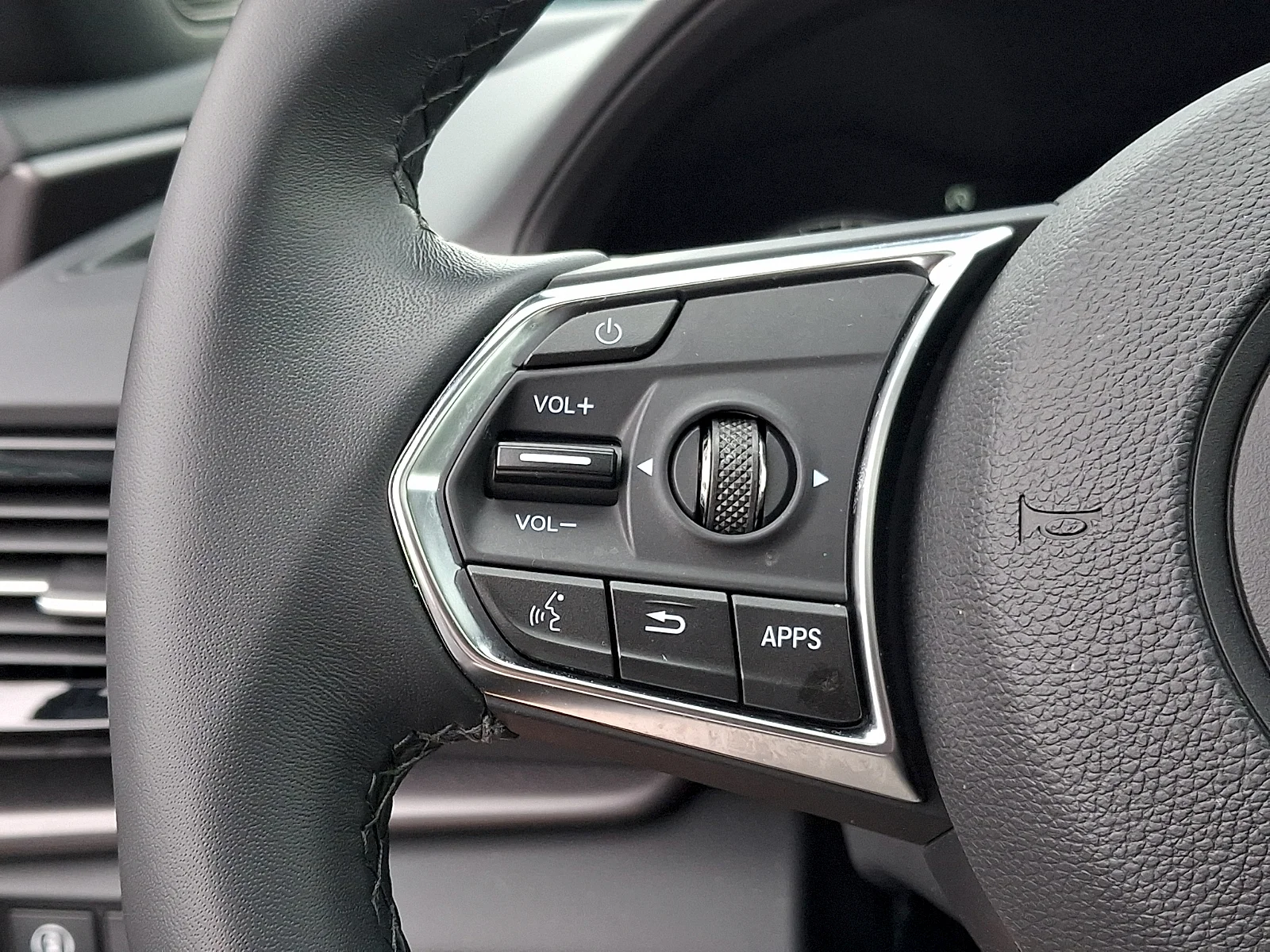 2026 Acura RDX Base - Photo 21