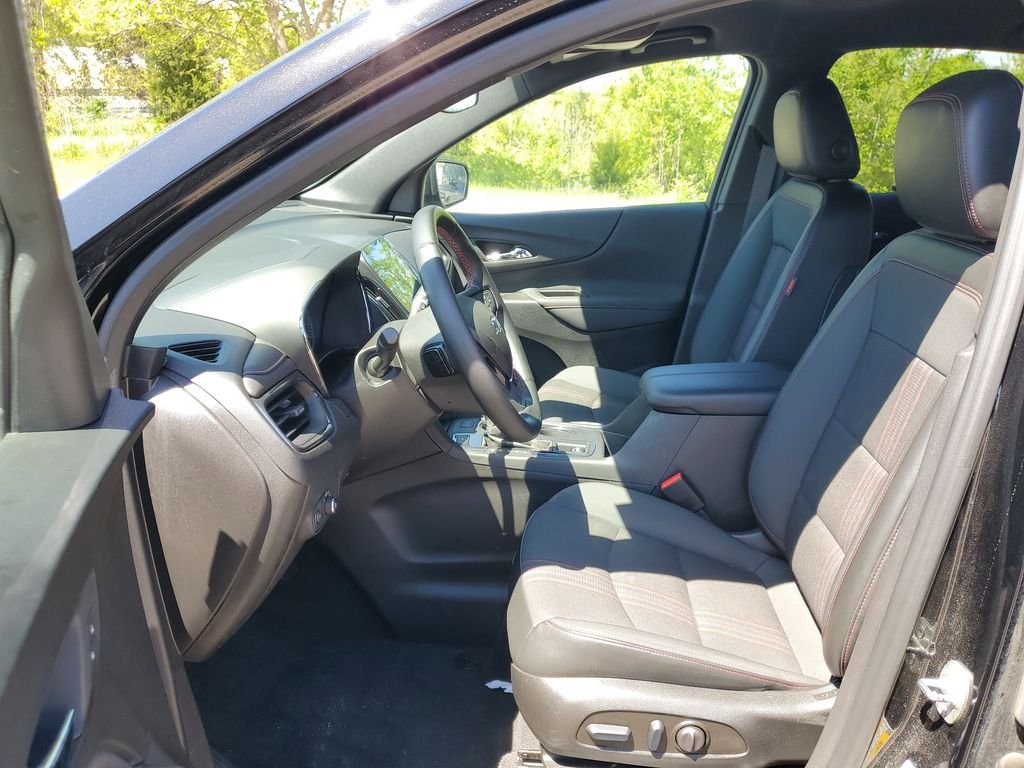 Used 2023 Black Metallic Chevrolet RS image 10