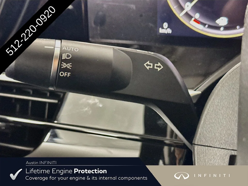 New 2027 Silver INFINITI LUXE image 13