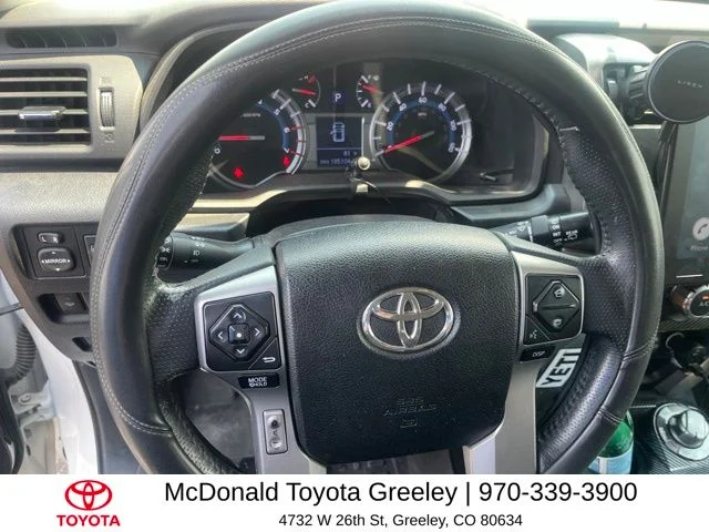 Used 2016 White Toyota SR5 image 9