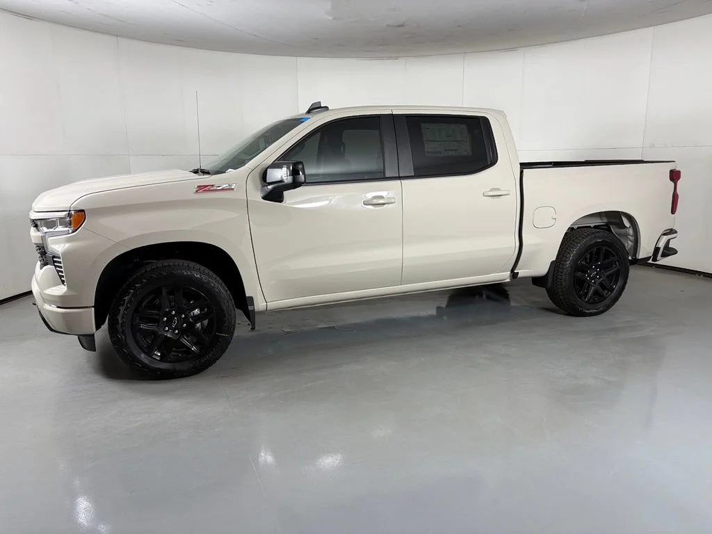 New 2026 White Sands Chevrolet RST image 6