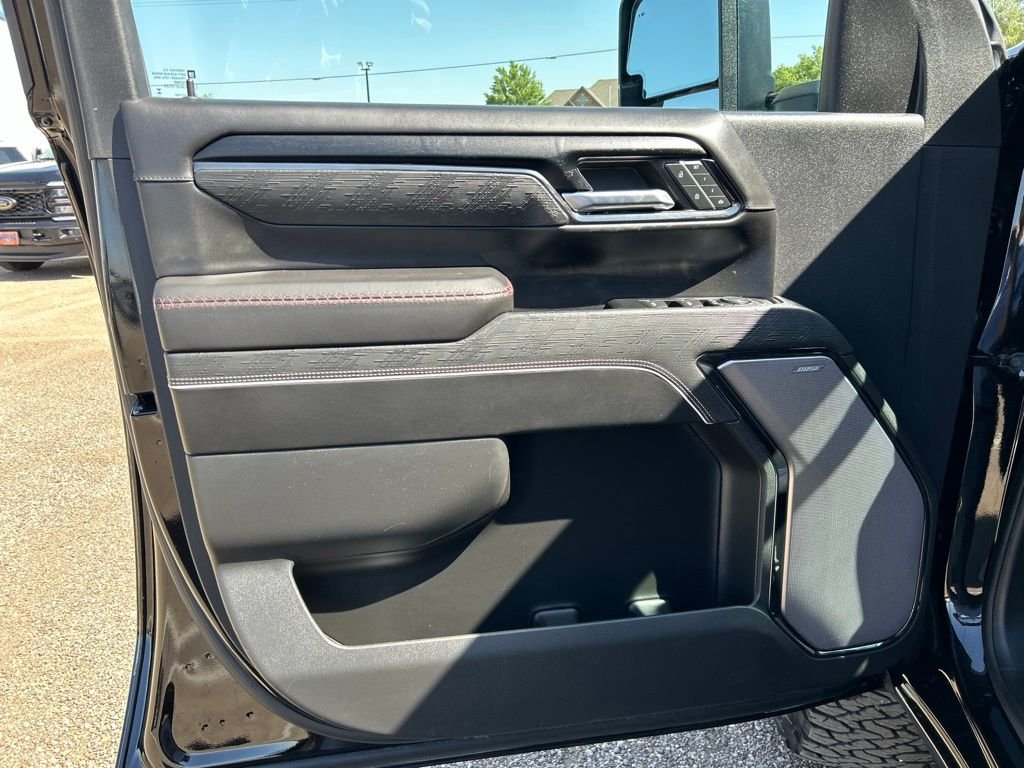 Used 2024 Onyx Black GMC AT4X image 12