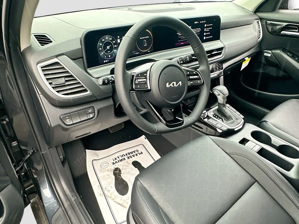 New 2026 Gravity Gray Kia SX image 9