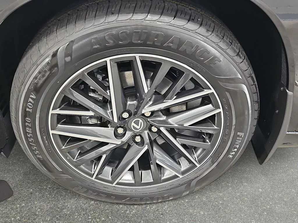 New 2026 Caviar Lexus PREMIUM AWD image 31