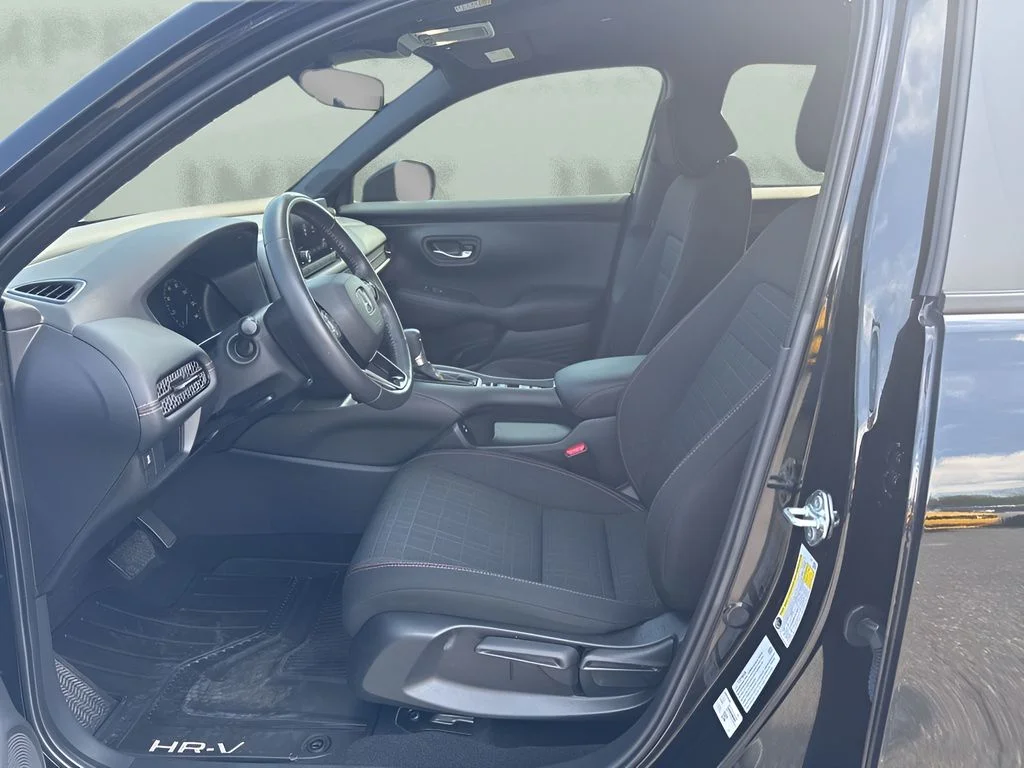 Used 2025 Black Honda Sport image 9