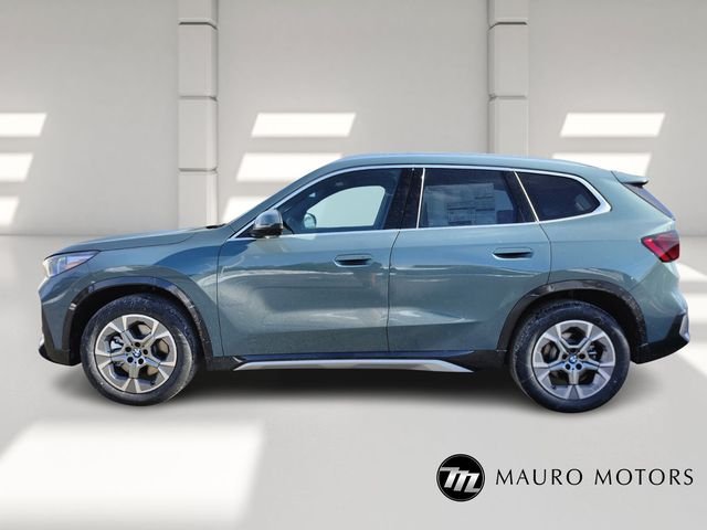 New 2026 Green BMW xDrive28i image 6