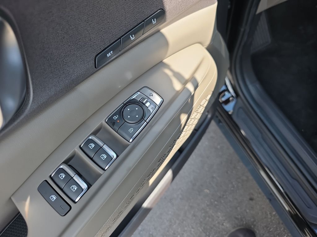 New 2026 Aurora Black Pearl Kia EX image 19