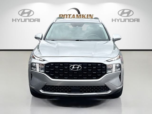 Used 2023 Silver Hyundai SEL image 2