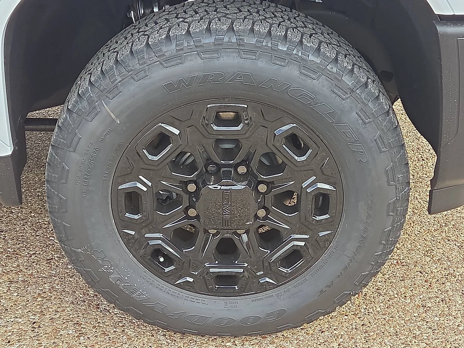 2026 GMC Sierra 2500HD Denali Ultimate - Photo 8