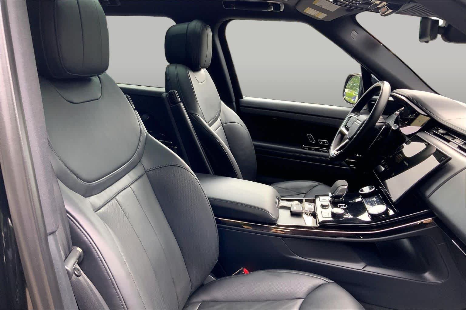 Pre-Owned 2023 Land Rover Range Rover Sport SE