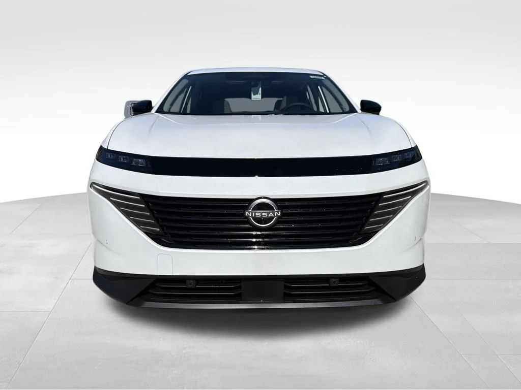 New 2026 Everest White Pearl TriCoat Nissan SL image 2