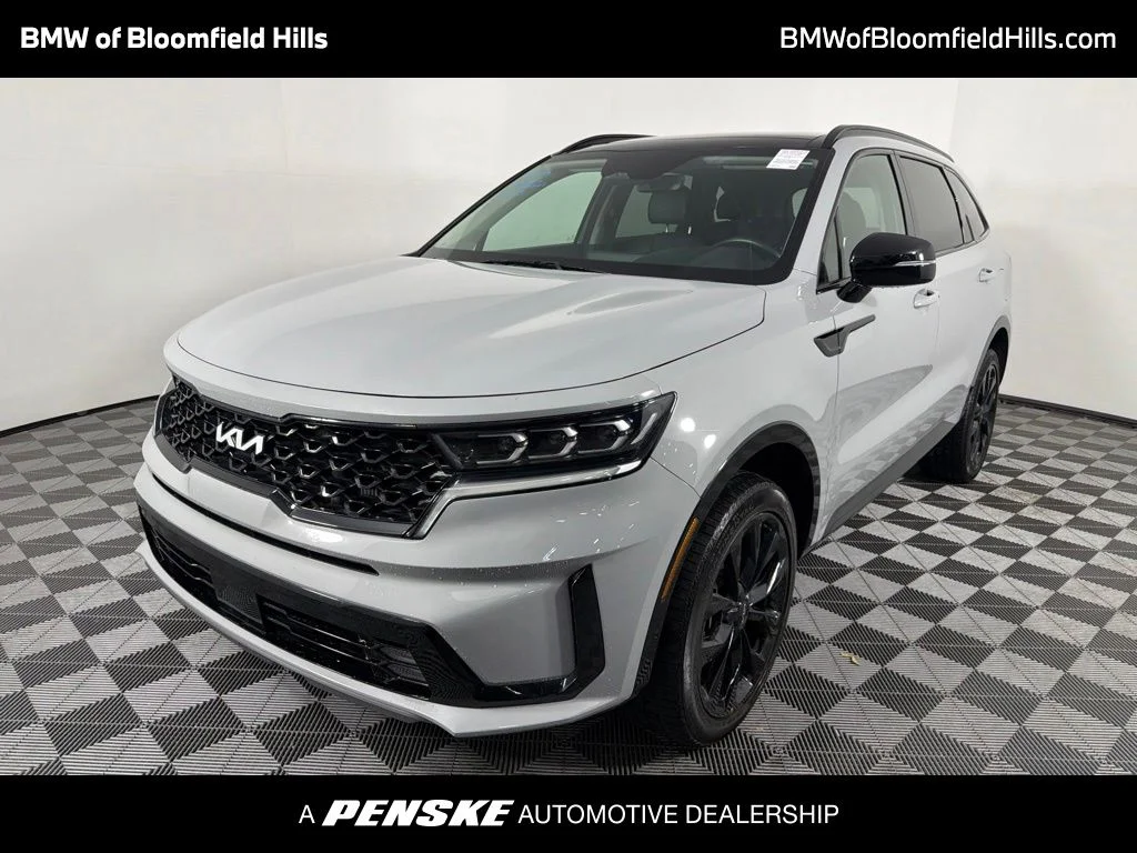 Used 2023 Gray Kia SX image 1