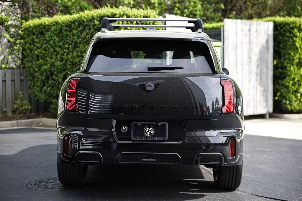 New 2026 Midnight Black MINI Iconic image 9