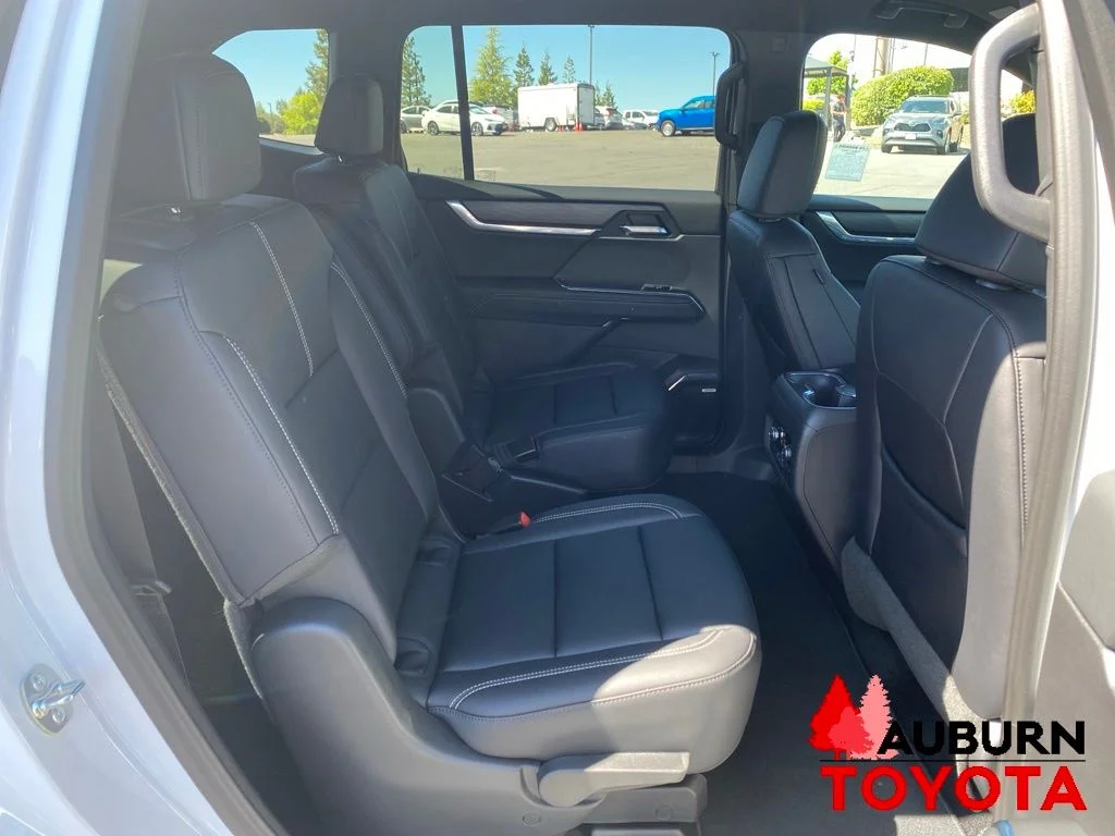 Used 2026 Summit White GMC Elevation image 19