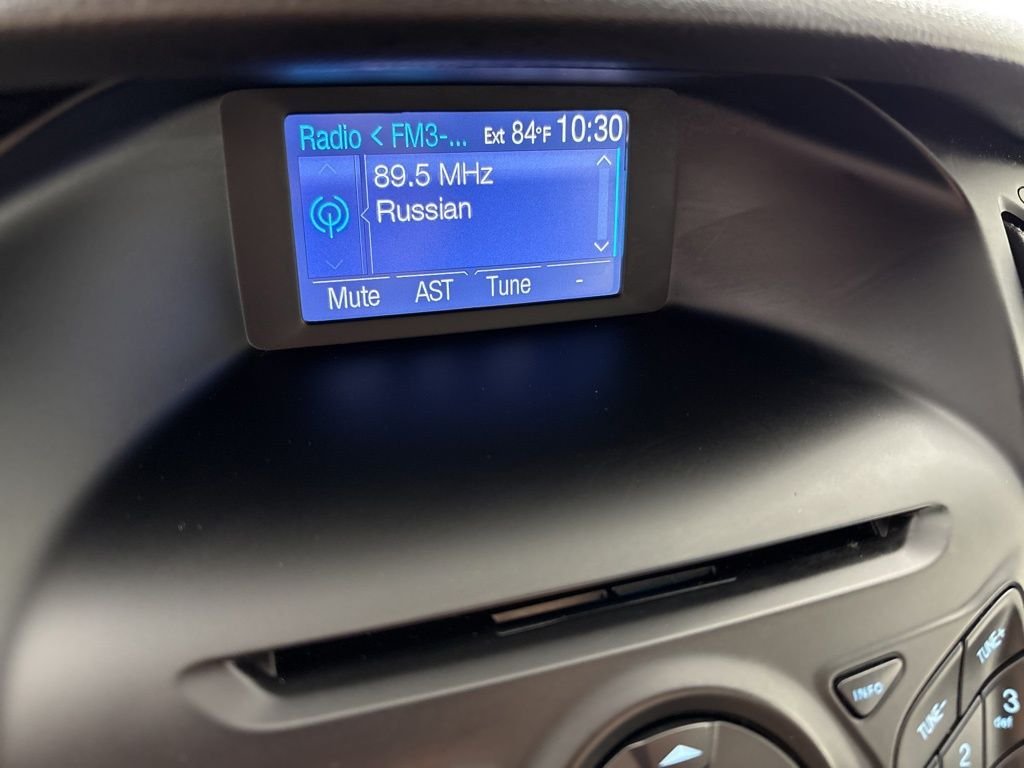 Used 2014 Black Ford SE image 27