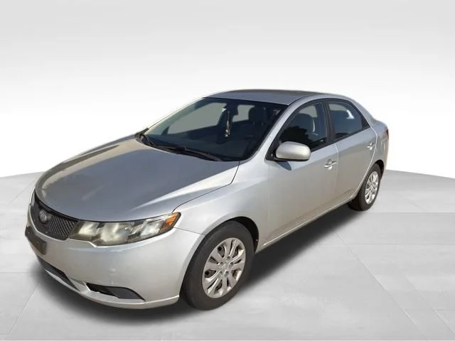 Used 2010 Silver Kia LX image 7