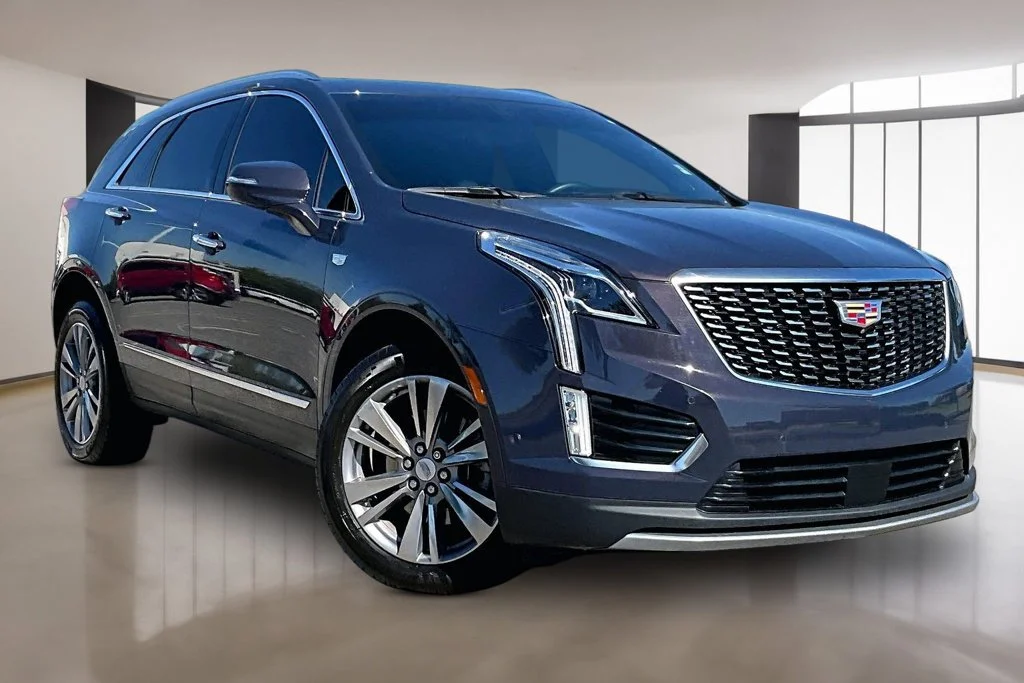 Used 2025 Black Cadillac Premium Luxury image 11