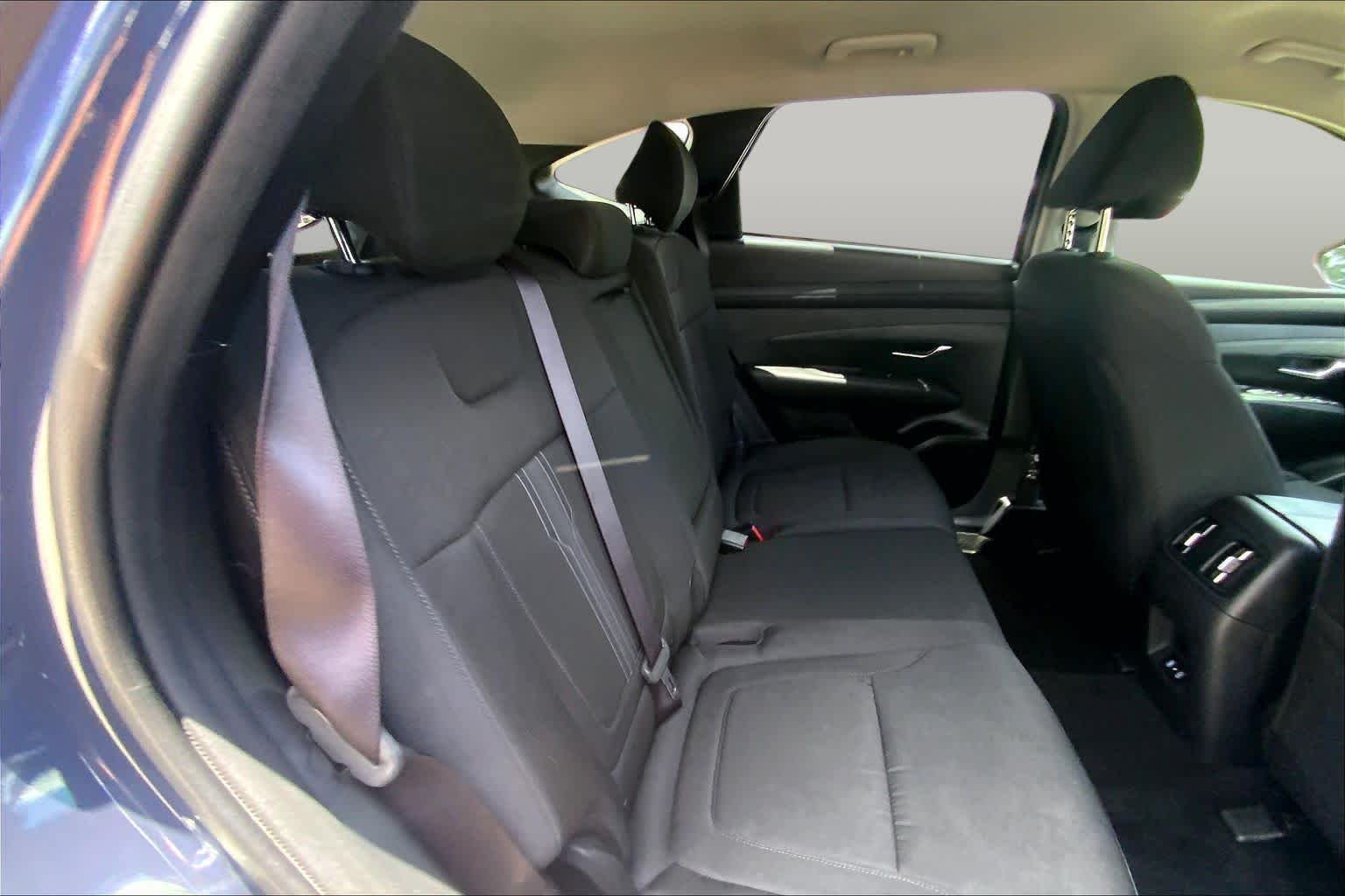 Used 2025 Atlantis Blue Hyundai SEL image 19