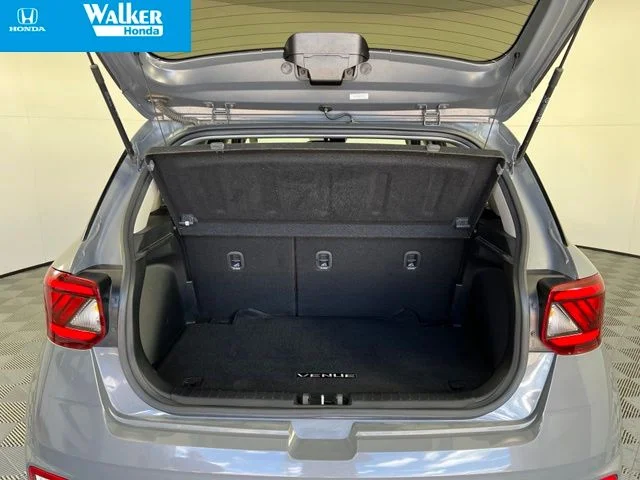Used 2022 Galactic Gray Hyundai SEL image 38