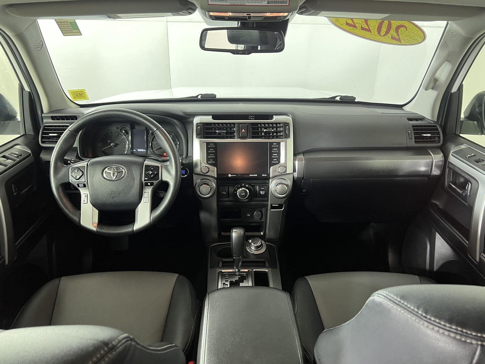 Used 2022 White Toyota SR5 Premium image 15