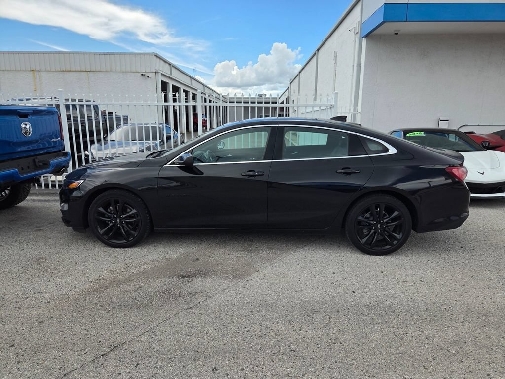 1G1ZD5ST4NF195050