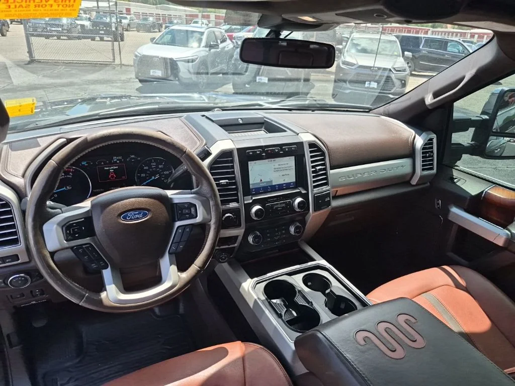 Used 2020 Agate Black Metallic Ford King Ranch image 30