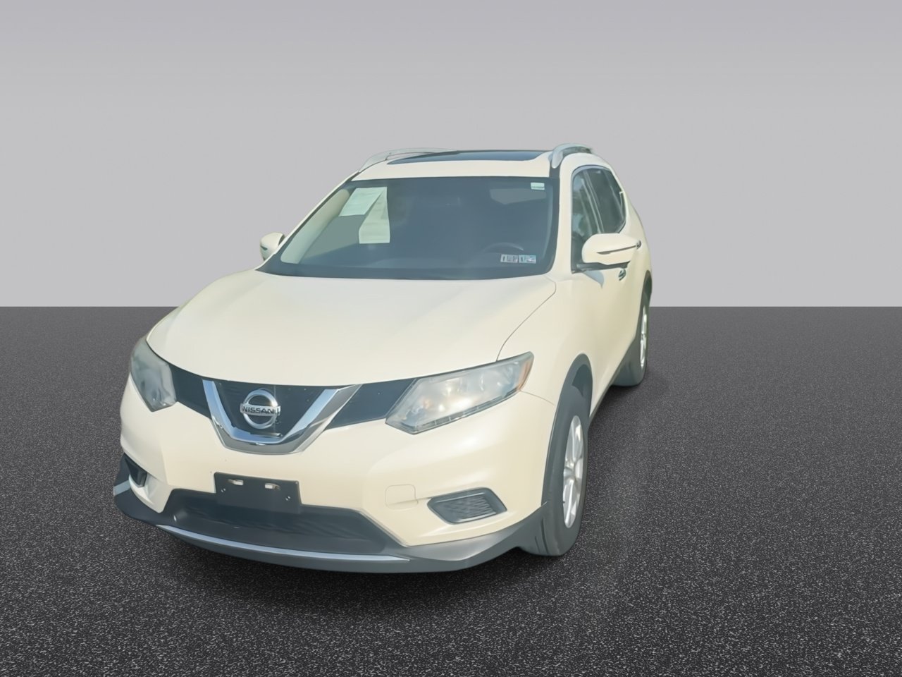 Used 2016 Pearl White Nissan SV image 3