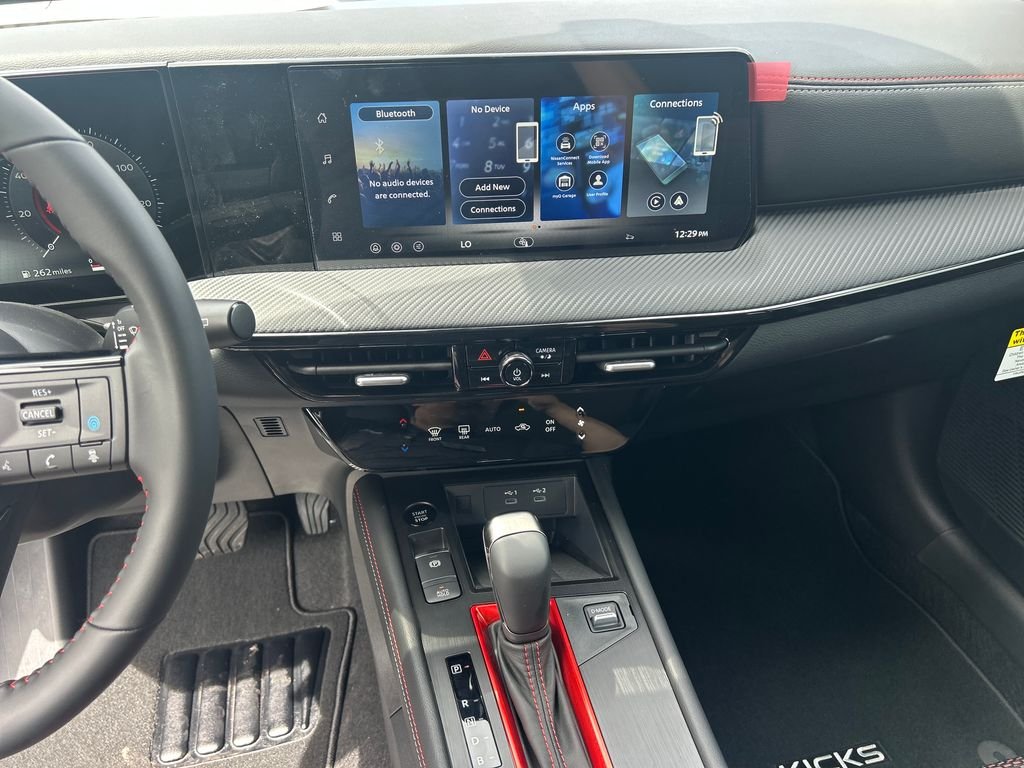 New 2026 Nissan Kicks SR 4D Sport Utility