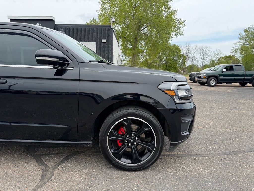 Used 2022 Black Ford Limited image 2