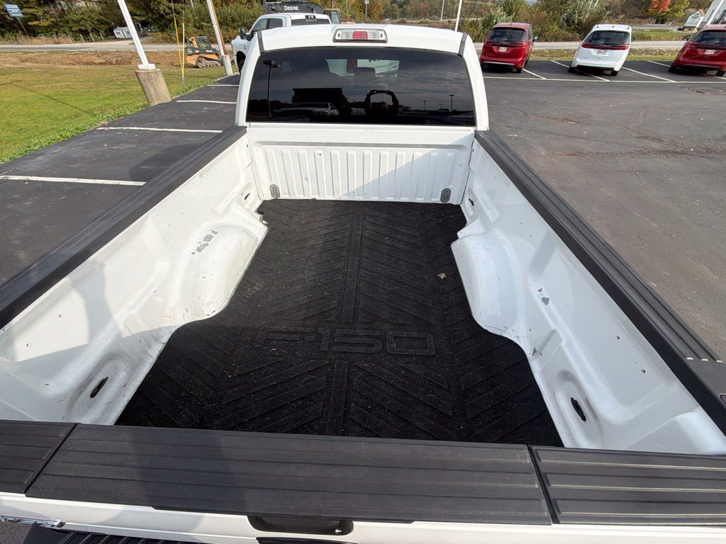 Used 2012 White Ford XLT image 8